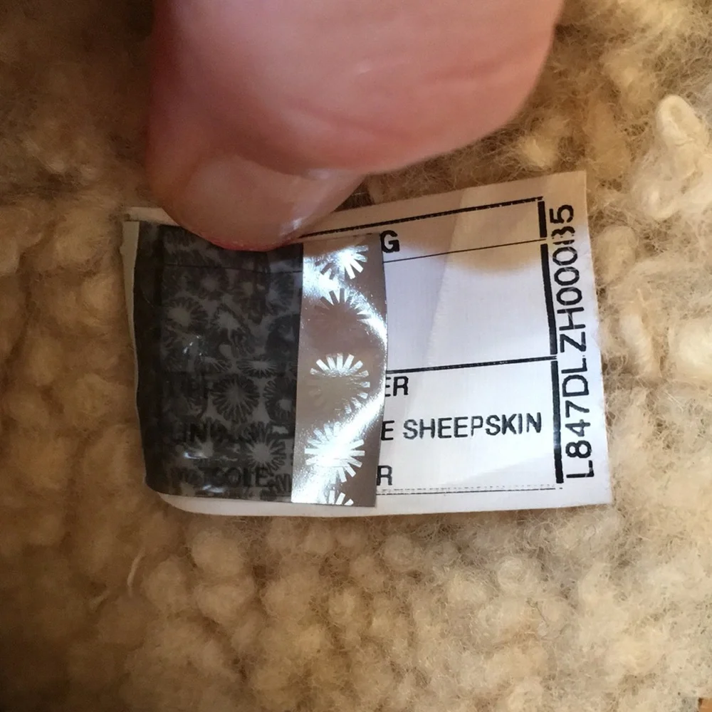 Ugg 